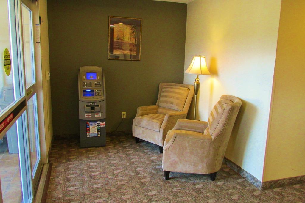 Crystal Springs Inn And Suites Towanda Buitenkant foto