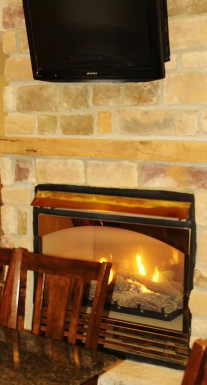 Crystal Springs Inn And Suites Towanda Buitenkant foto