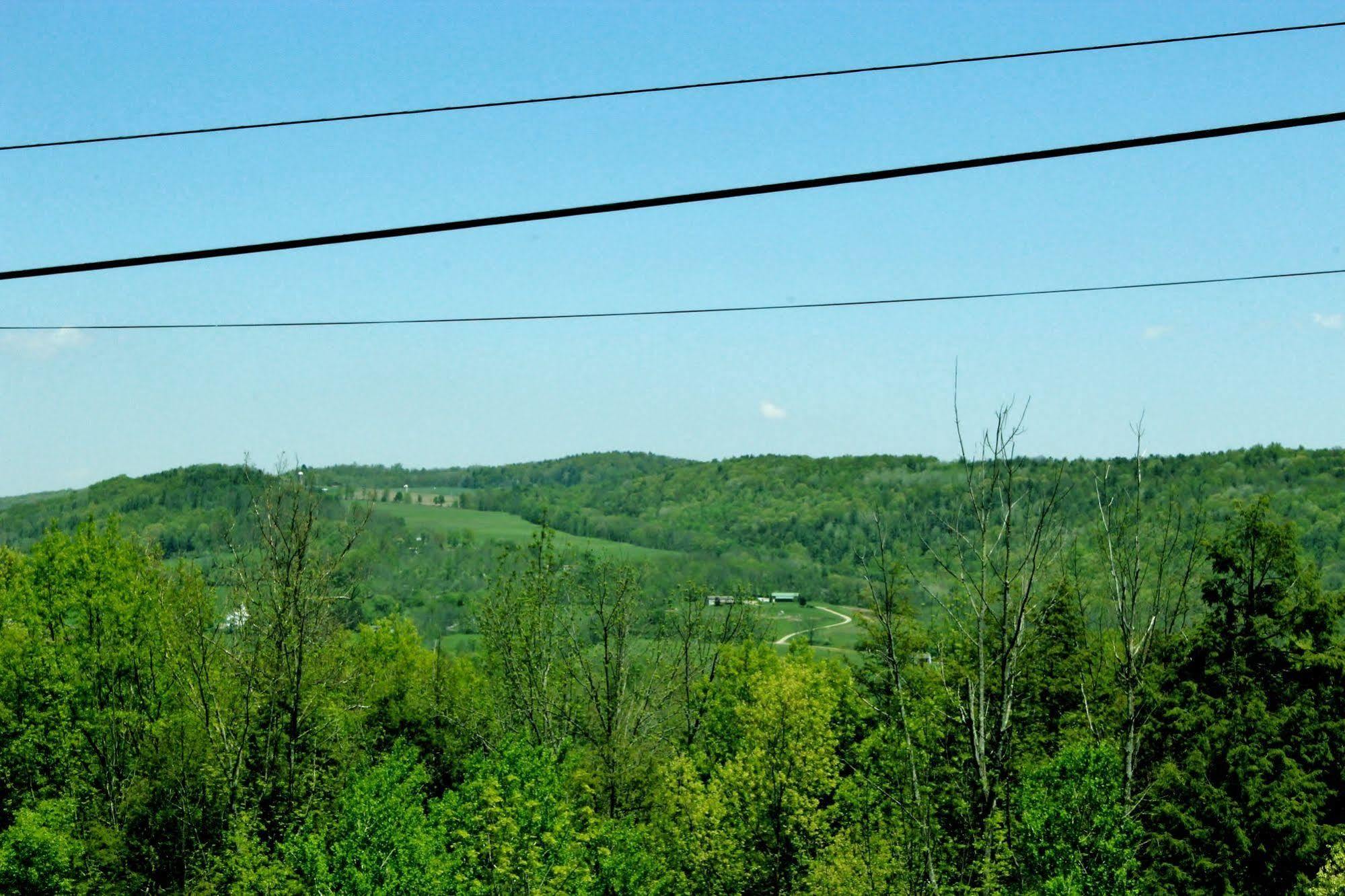 Crystal Springs Inn And Suites Towanda Buitenkant foto