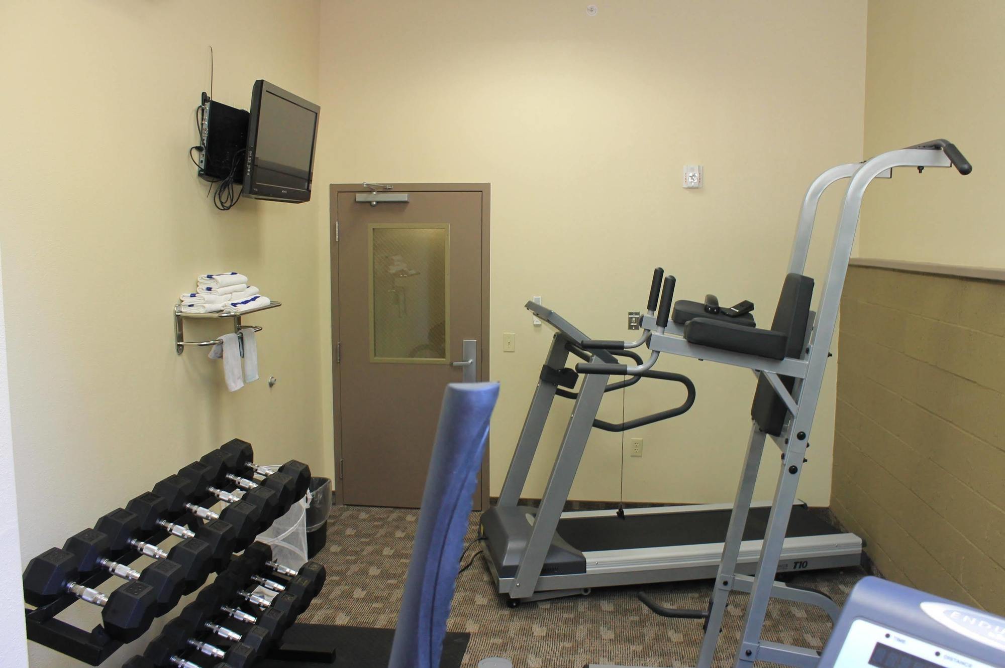 Crystal Springs Inn And Suites Towanda Buitenkant foto